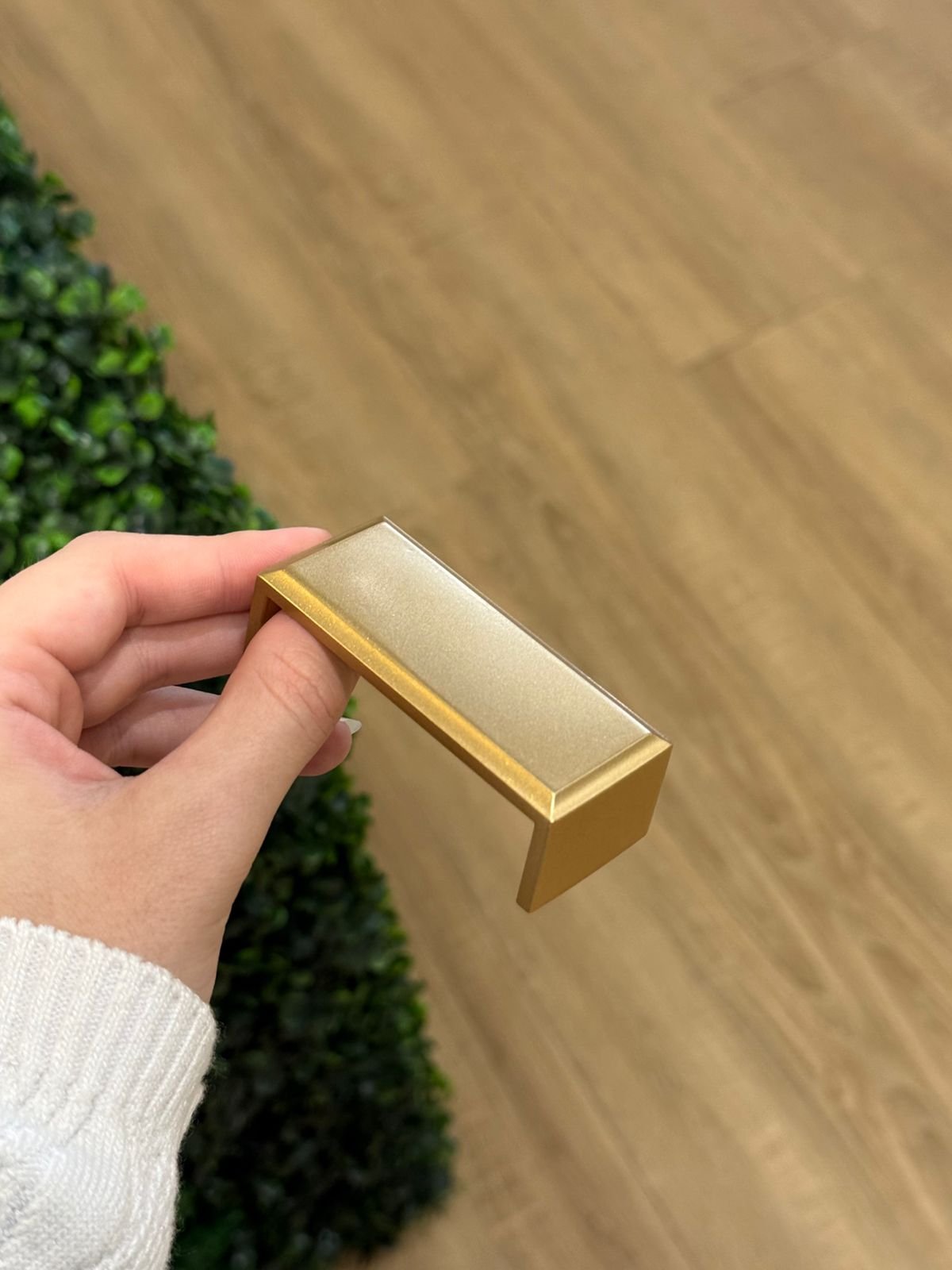 Puxador Alça Creta 64mm - Dourado